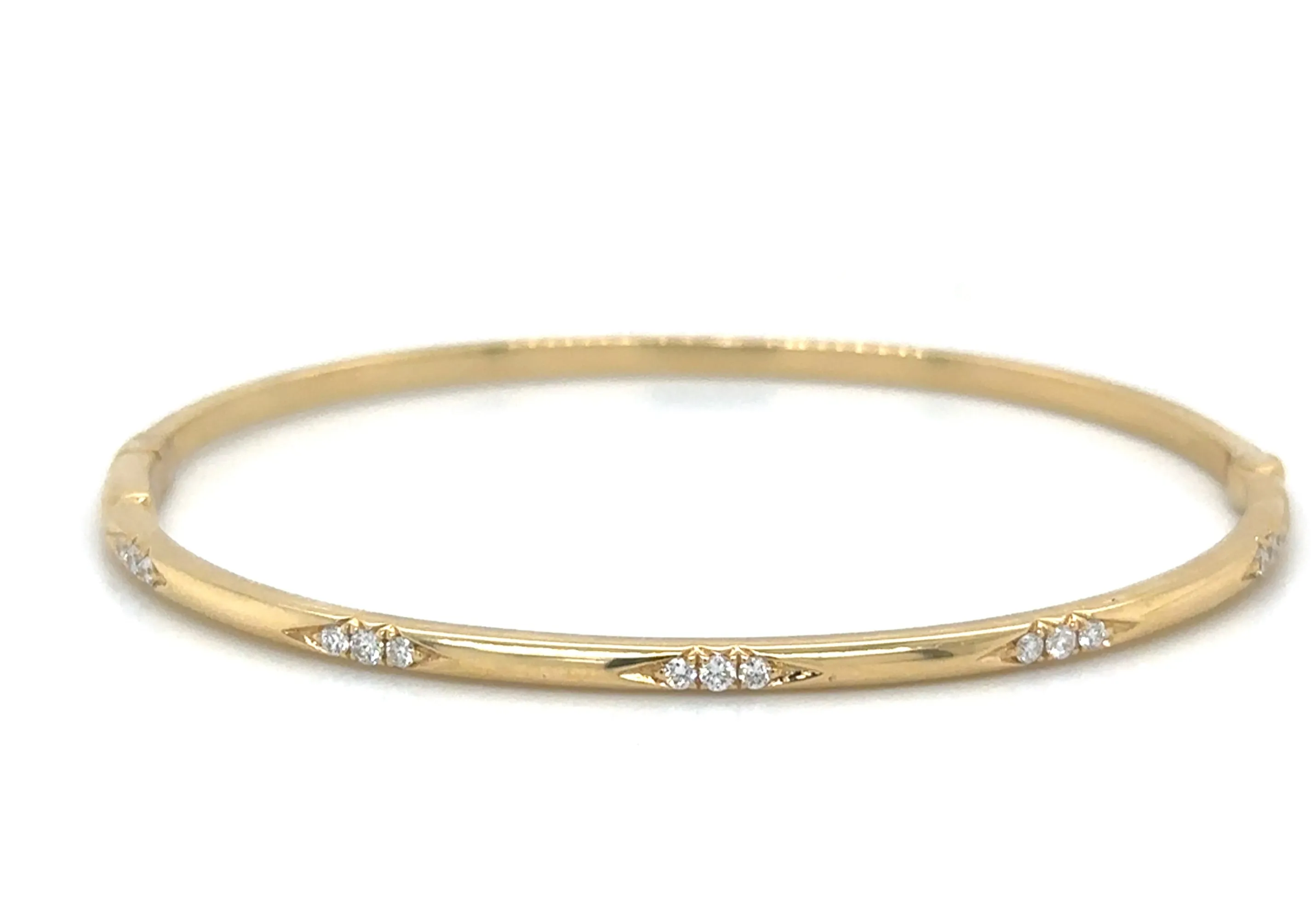 0.25ct tw Diamond Station Bangle Bracelet