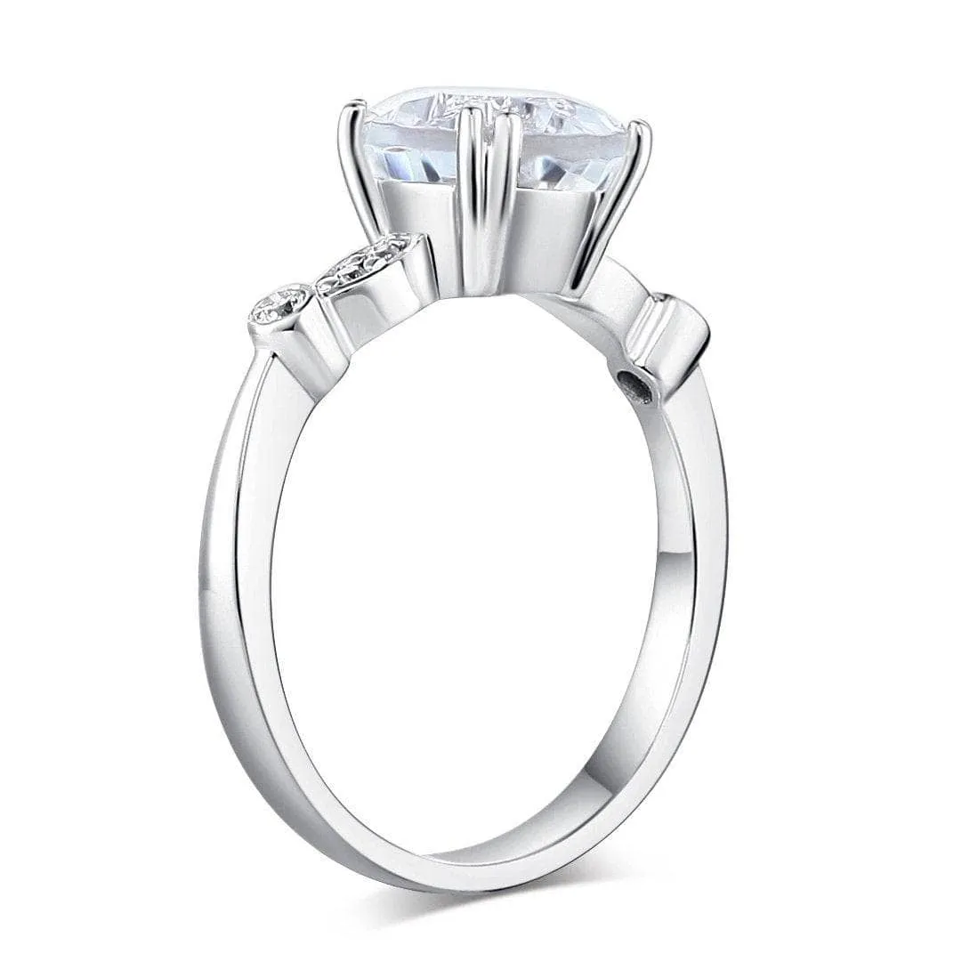 14K White Gold 2ct Topaz 0.07ct Natural Diamond Ring