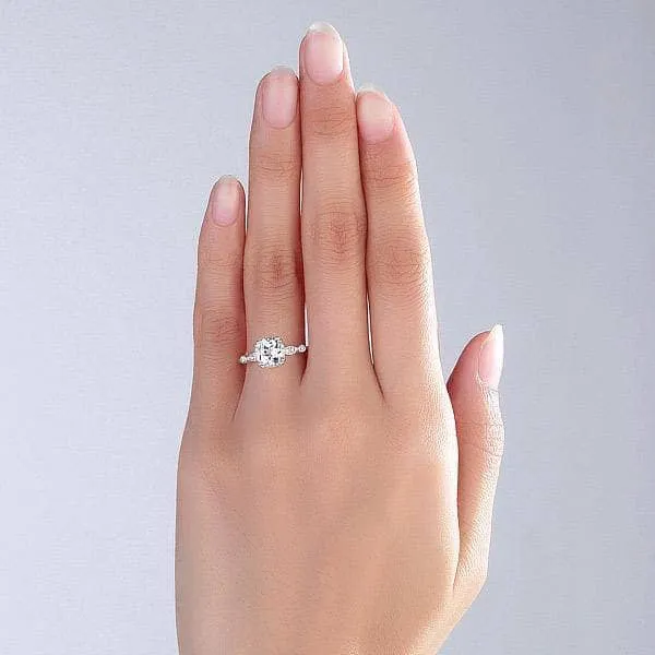 14K White Gold 2ct Topaz 0.07ct Natural Diamond Ring
