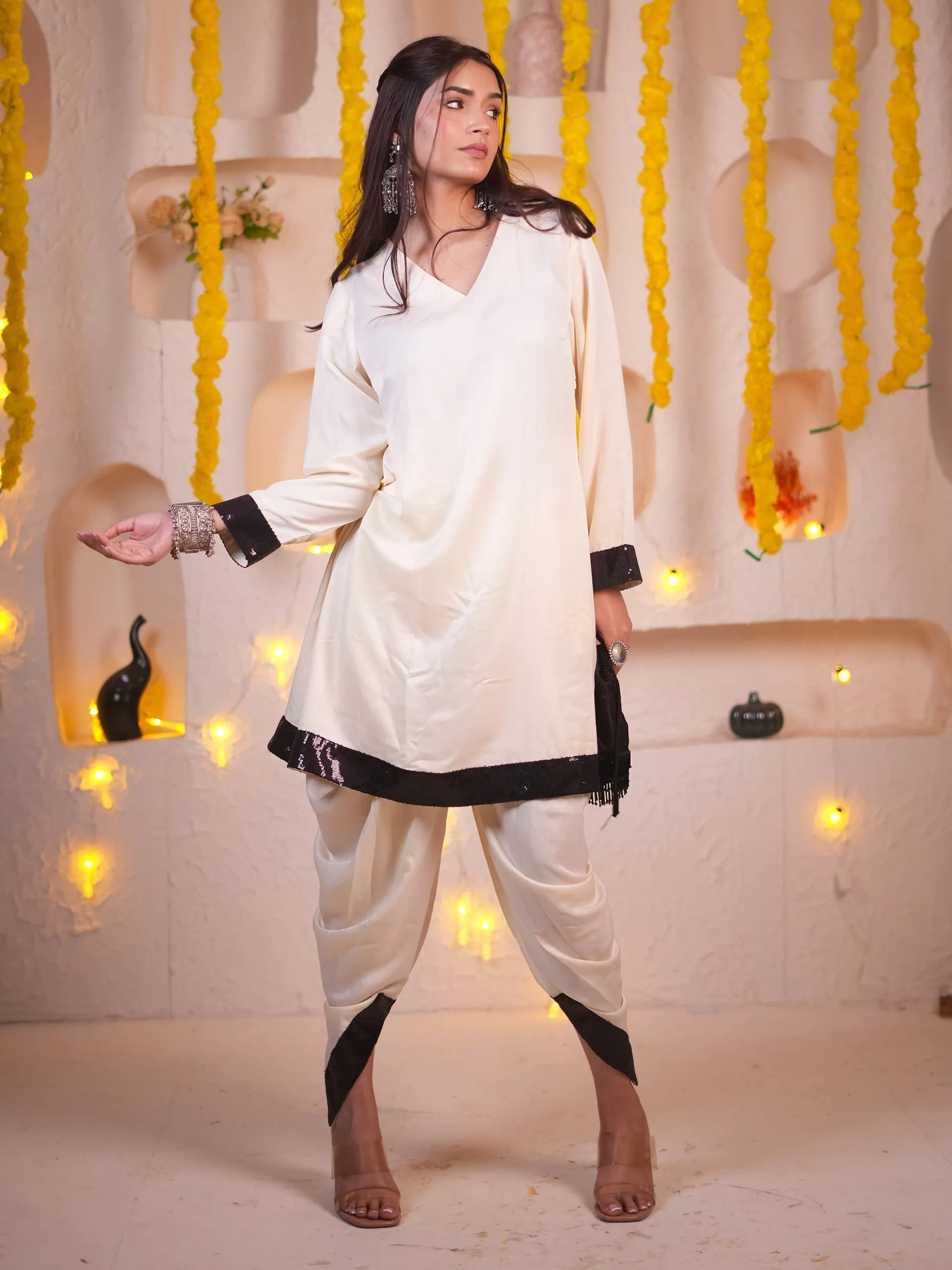 2 Pc SET - White And Black Sequin Kurta And Pant
