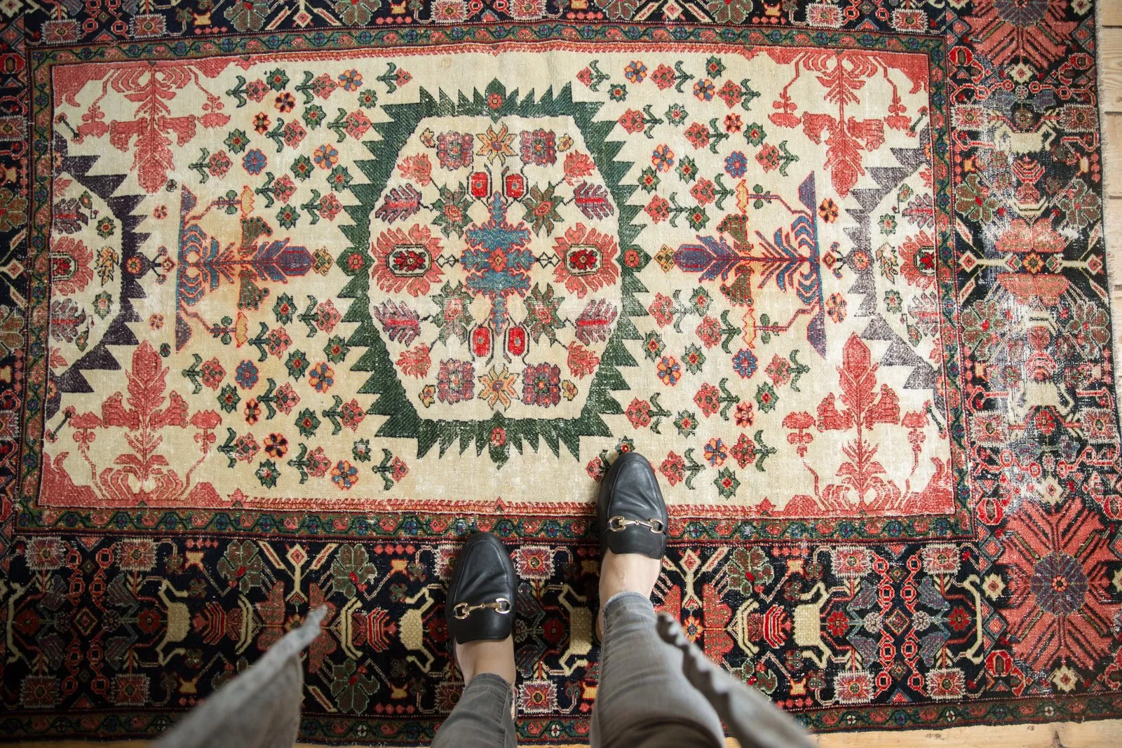 4x6 Antique Farahan Sarouk Rug