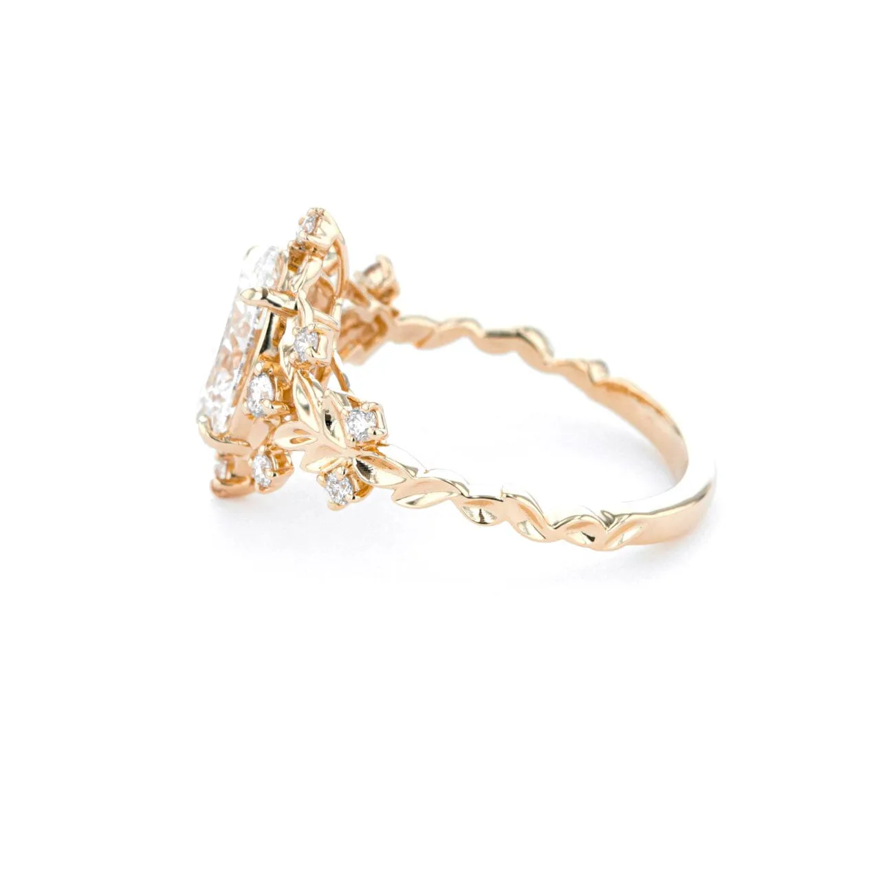 Arwen Oval