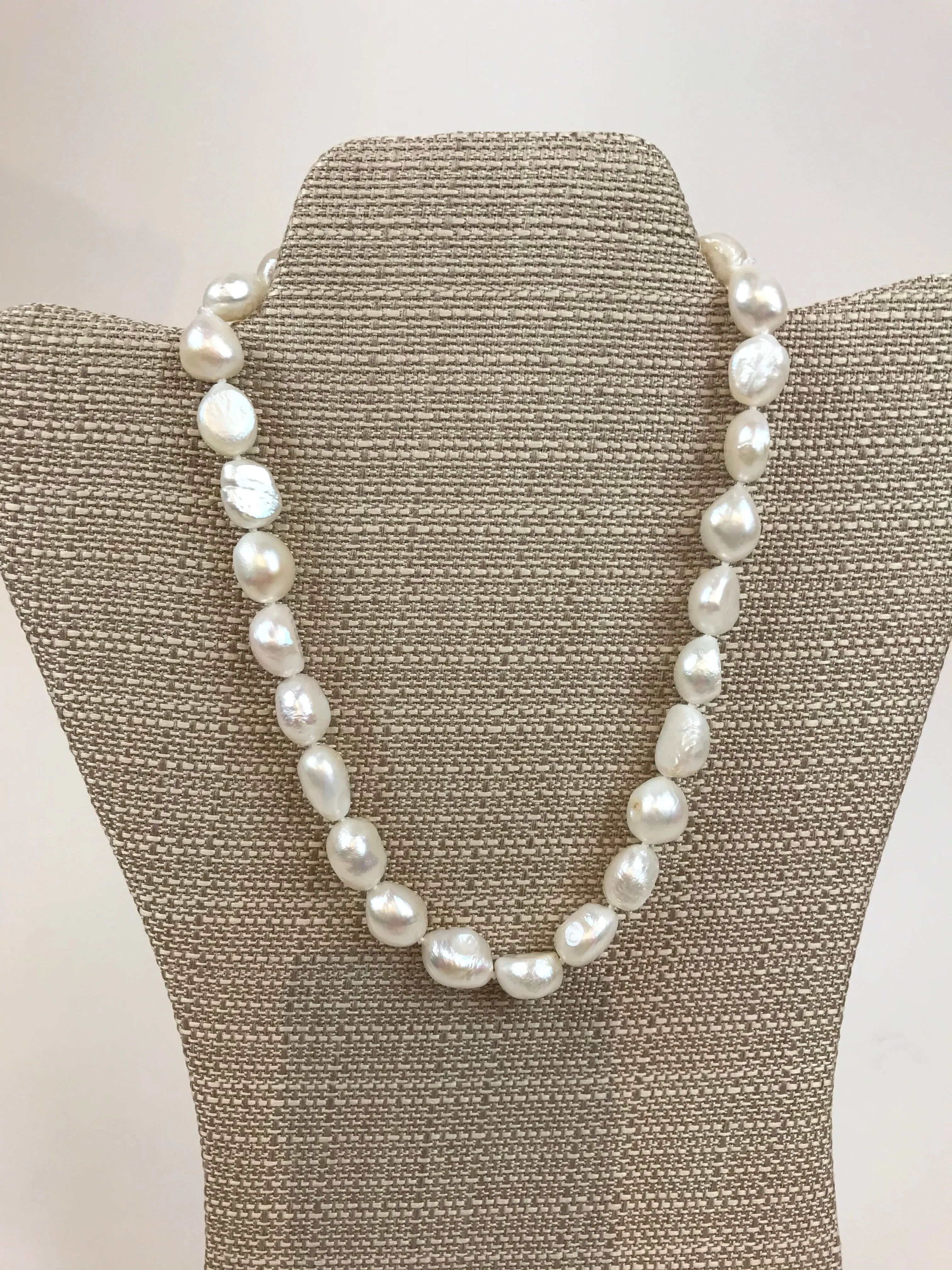 Baroque Pearl 18” Necklace | Resort Wear Jewelry