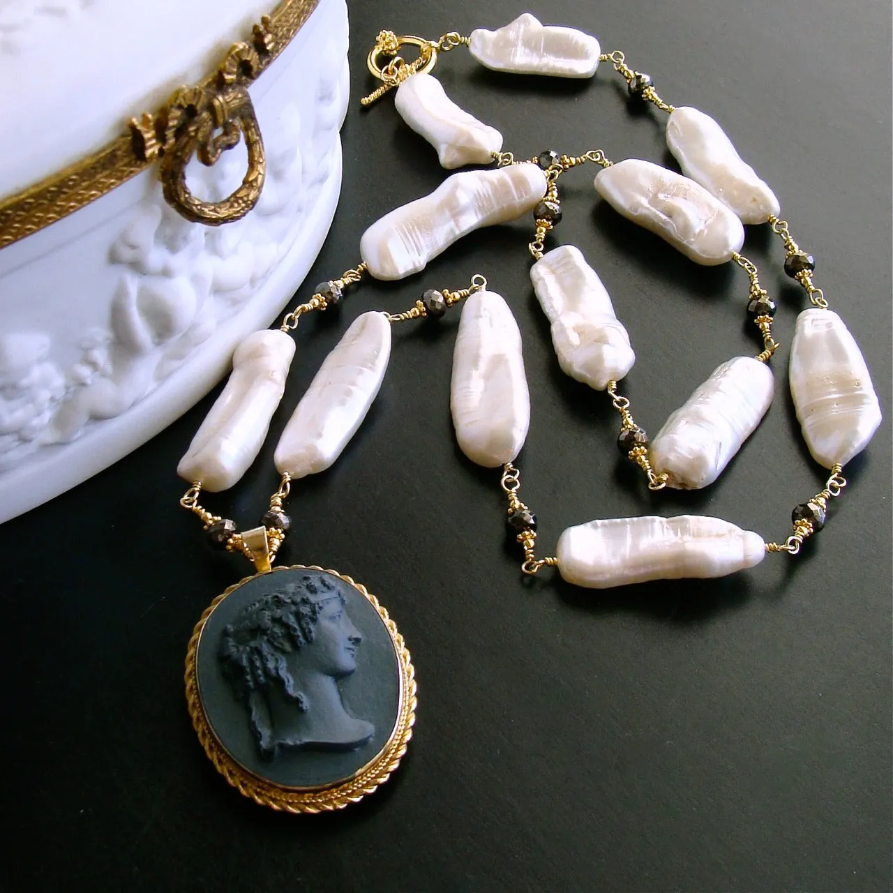 Biwa Pearls Pyrite Basalt Cameo Pendant Necklace - Florentina Necklace