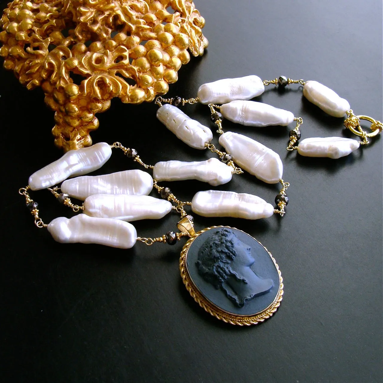 Biwa Pearls Pyrite Basalt Cameo Pendant Necklace - Florentina Necklace