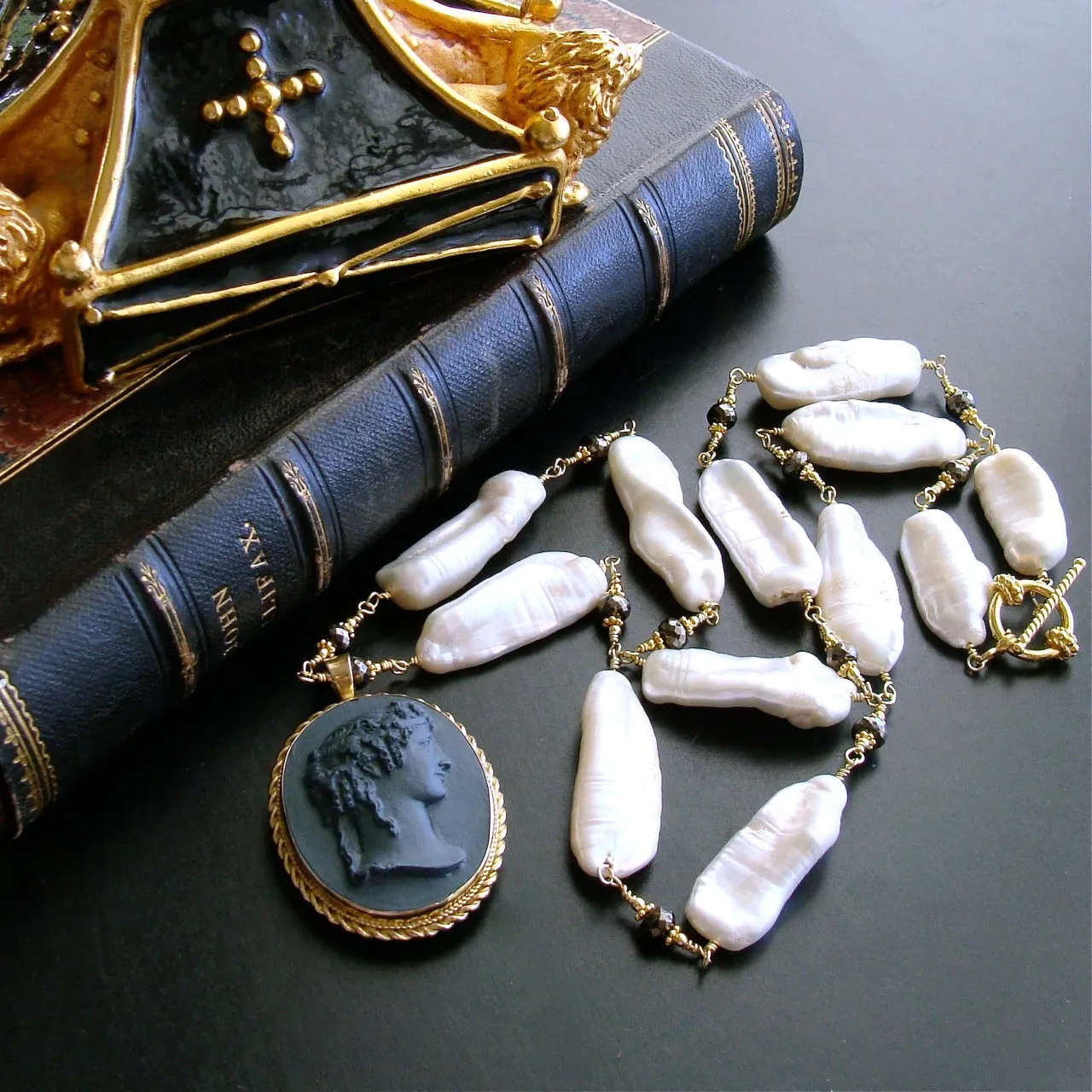Biwa Pearls Pyrite Basalt Cameo Pendant Necklace - Florentina Necklace