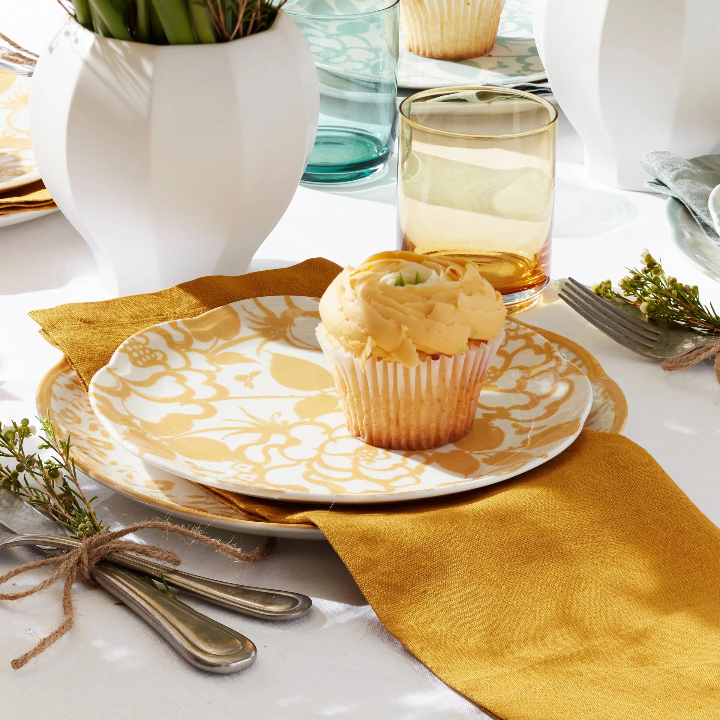 Butterfly Meadow Cottage 4-Piece Accent Plates