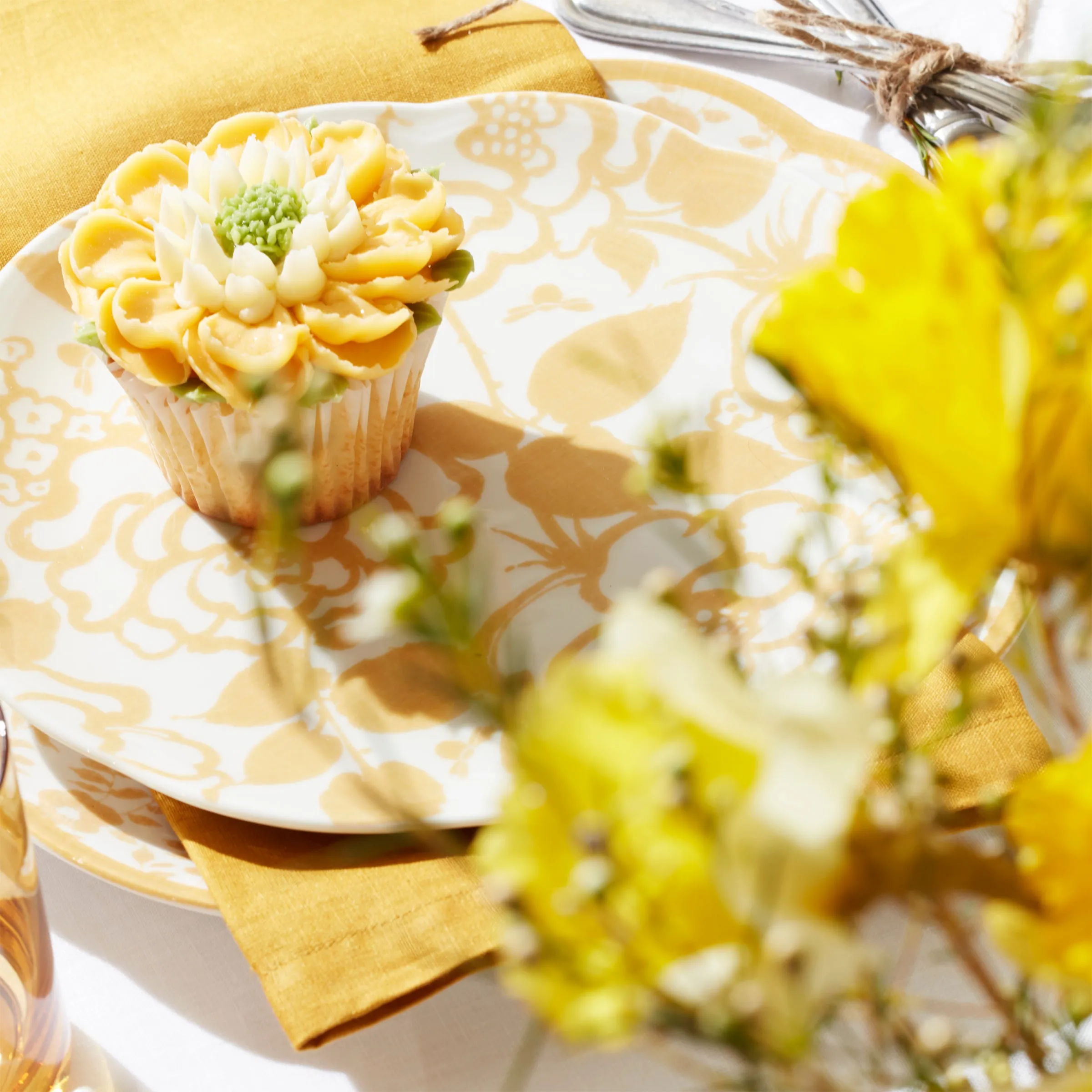 Butterfly Meadow Cottage 4-Piece Accent Plates