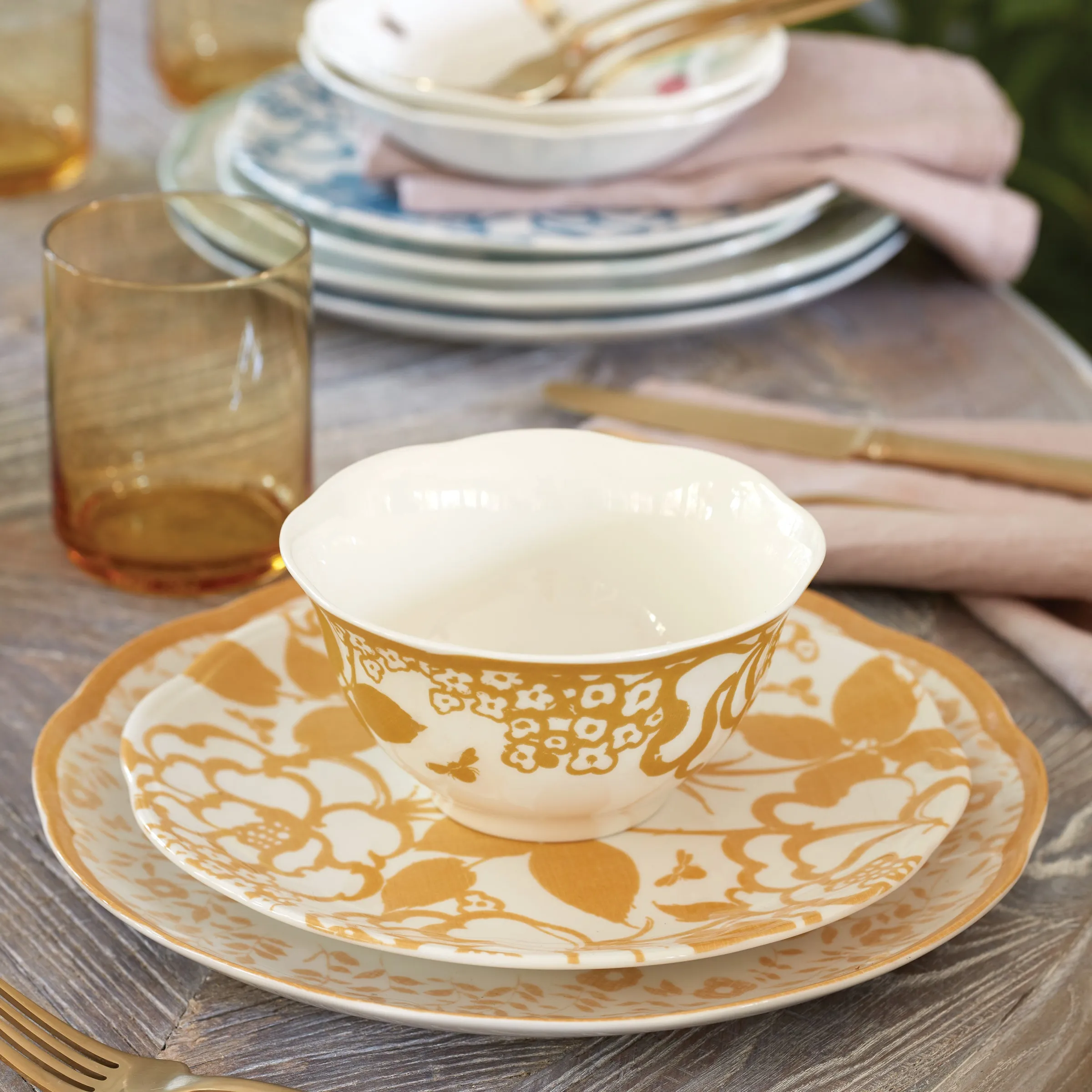 Butterfly Meadow Cottage 4-Piece Rice Bowls