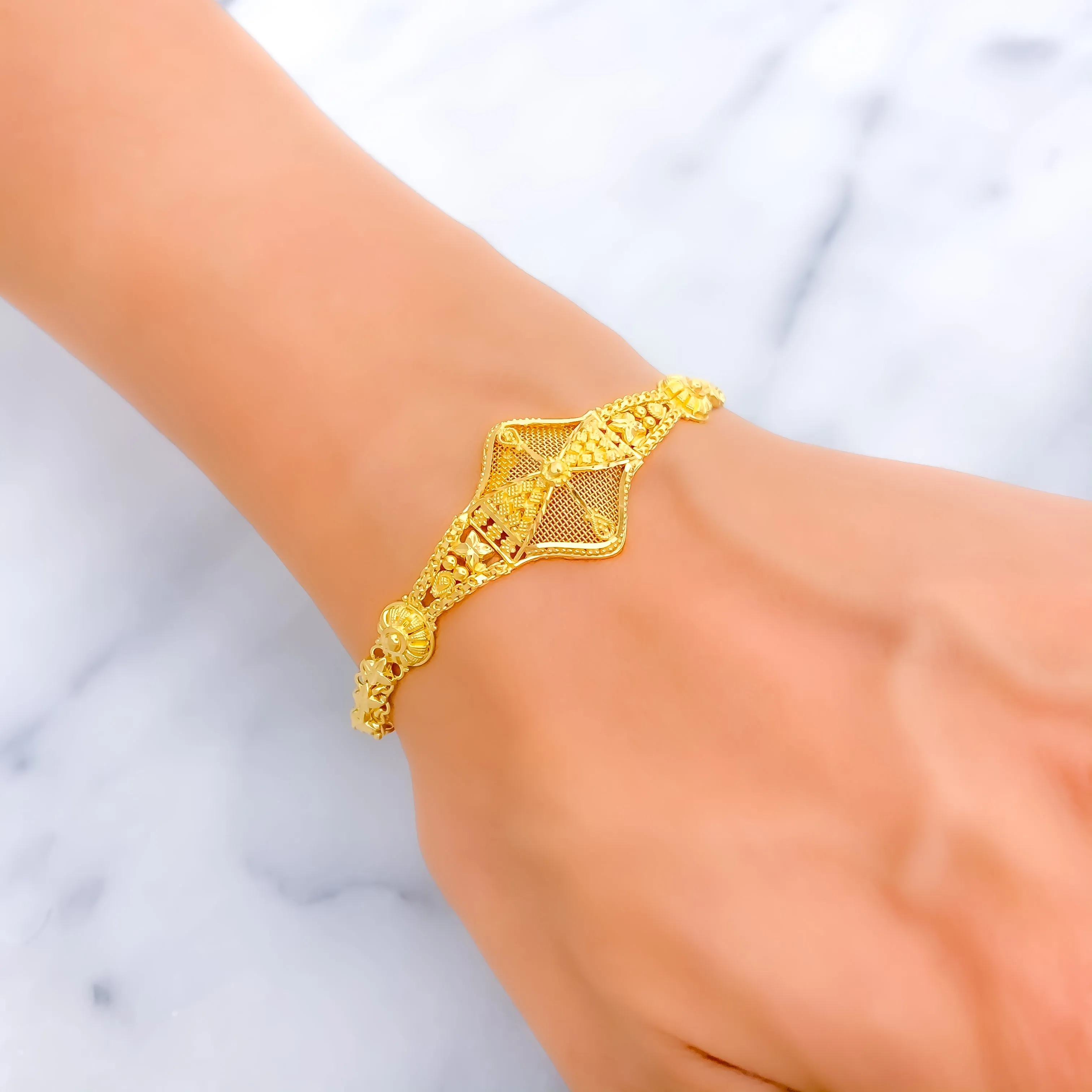 Charming Intricate 22k Gold Bracelet