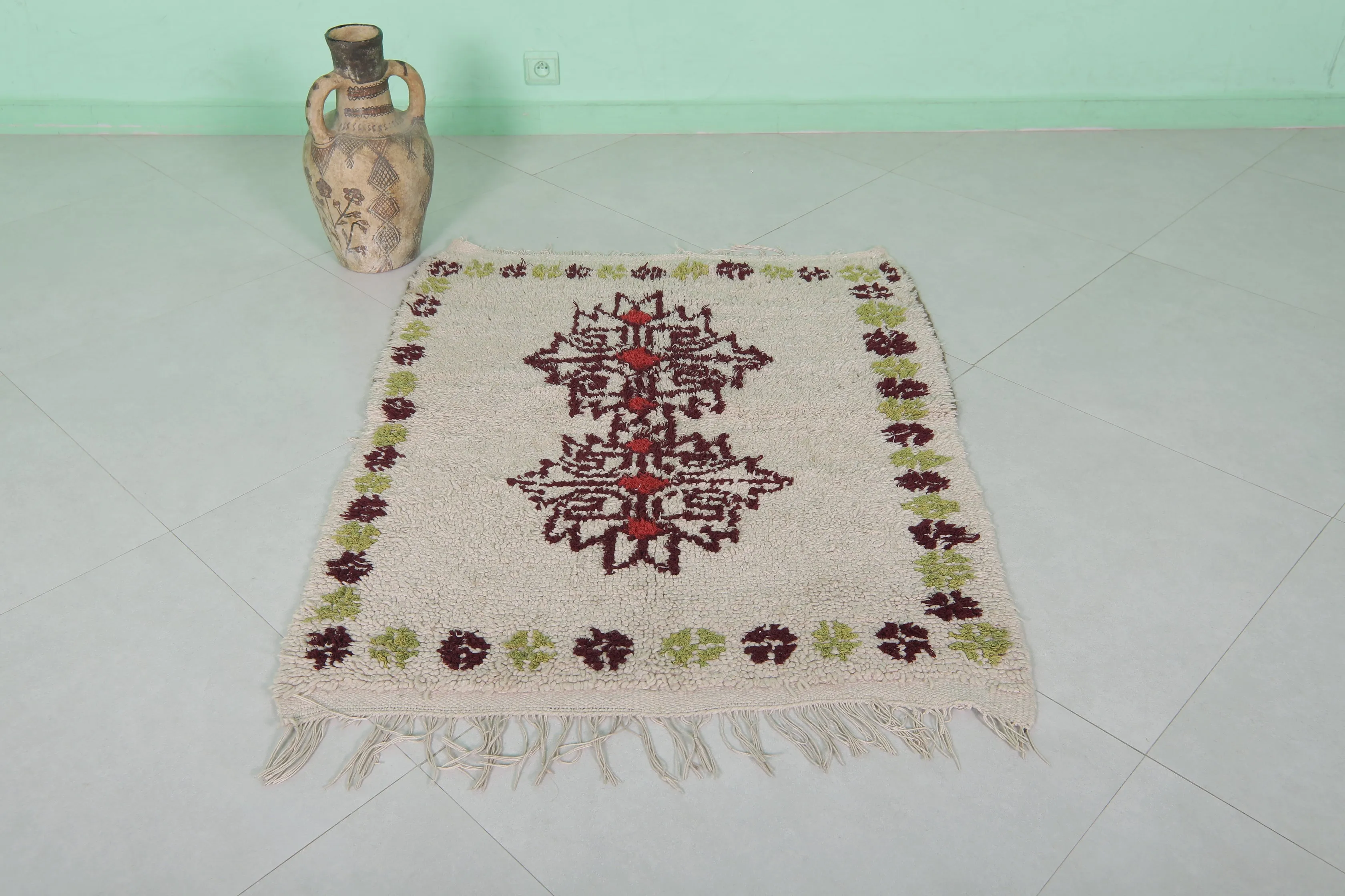 Charming Tribal Berber Rug – 3.2 x 3.9 ft Handwoven Art