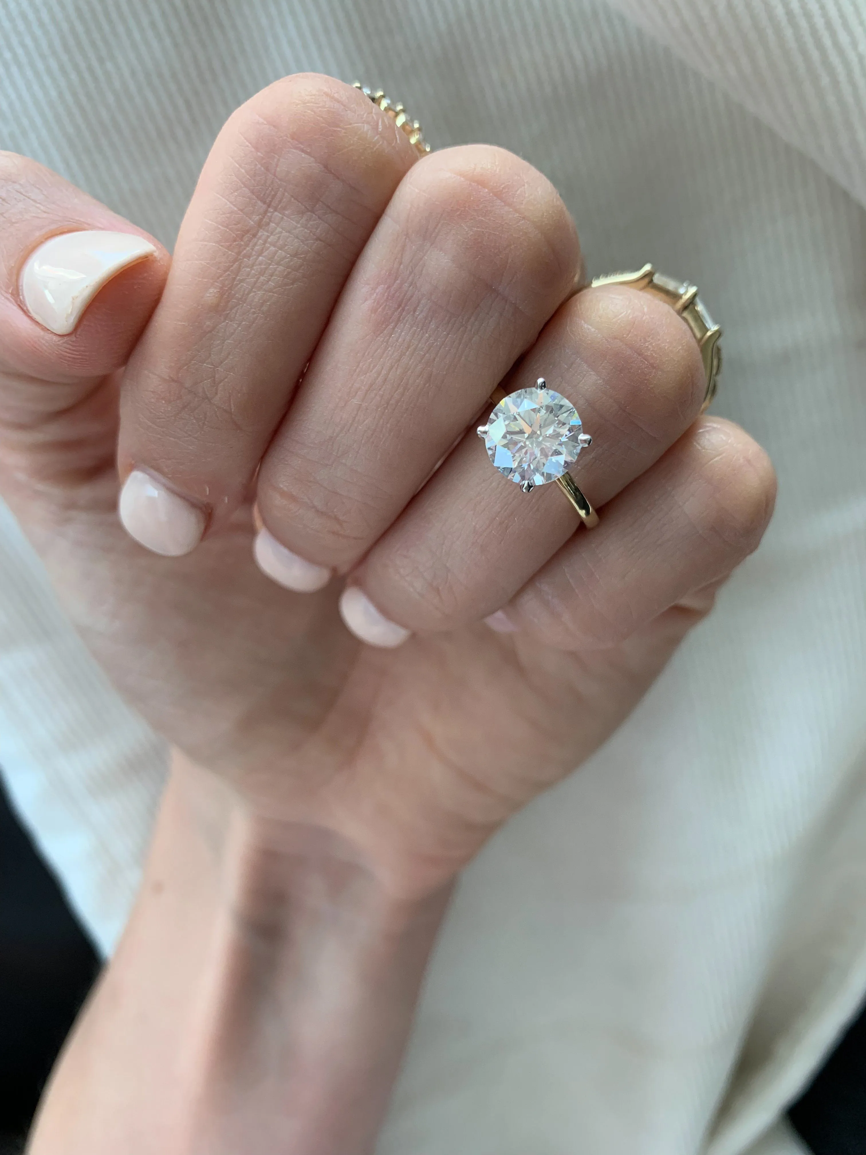 Crescent Solitaire Engagement Ring With Round Cut Diamond
