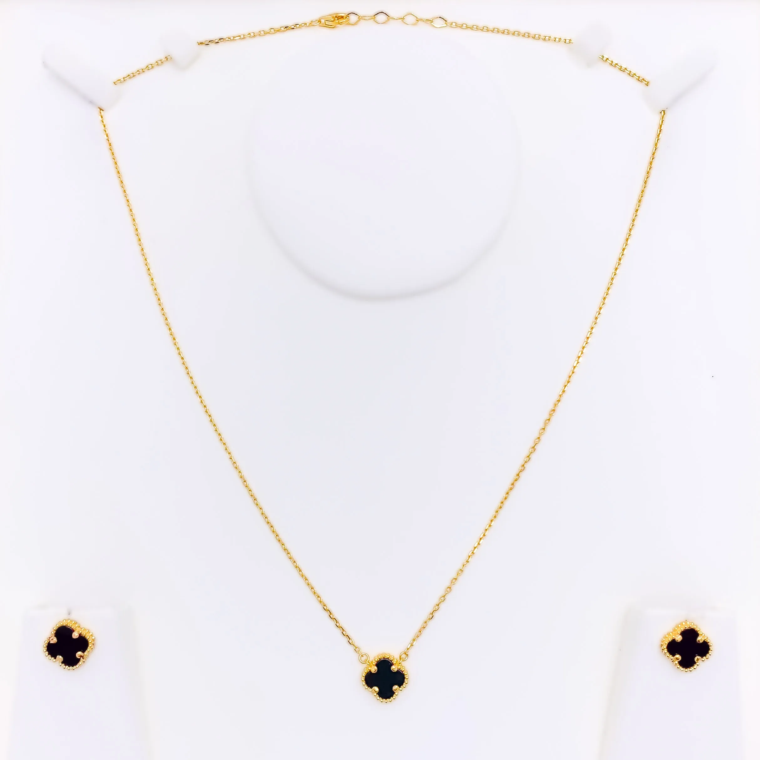 Dainty Delicate 21k Gold Clover Necklace Set