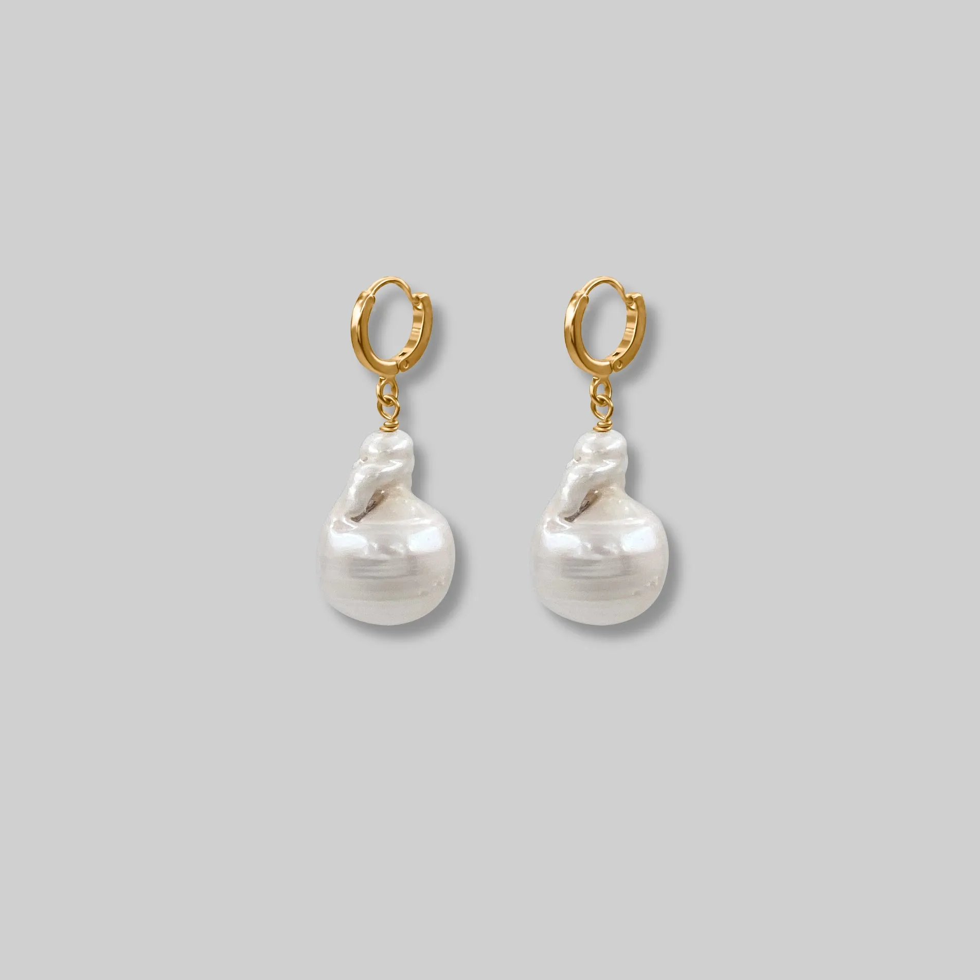 Dainty Hoop Baroque Pearl Earrings