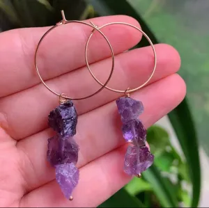 Dainty Hoops with Raw Amethyst Earrings 220-40 | Erika Williner Designs