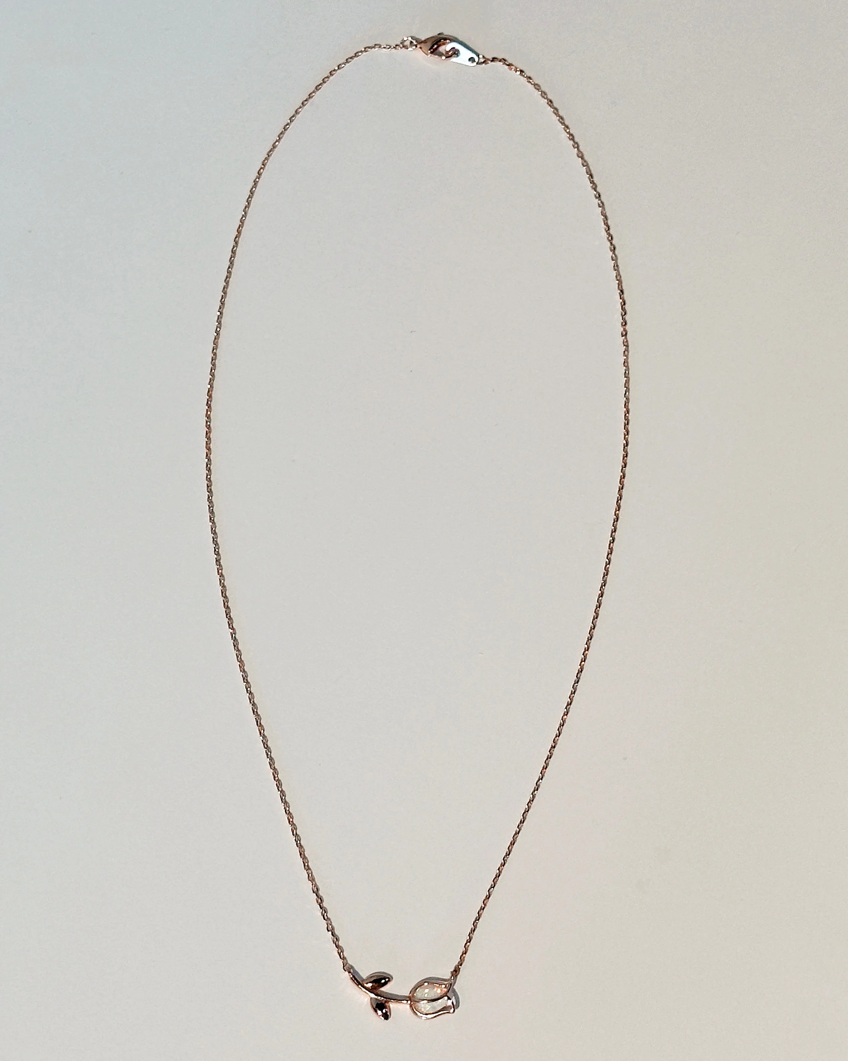 Dainty Tulip Pendant Necklace