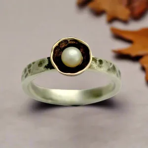Dainty Twotone ring - Pure and Innocent.