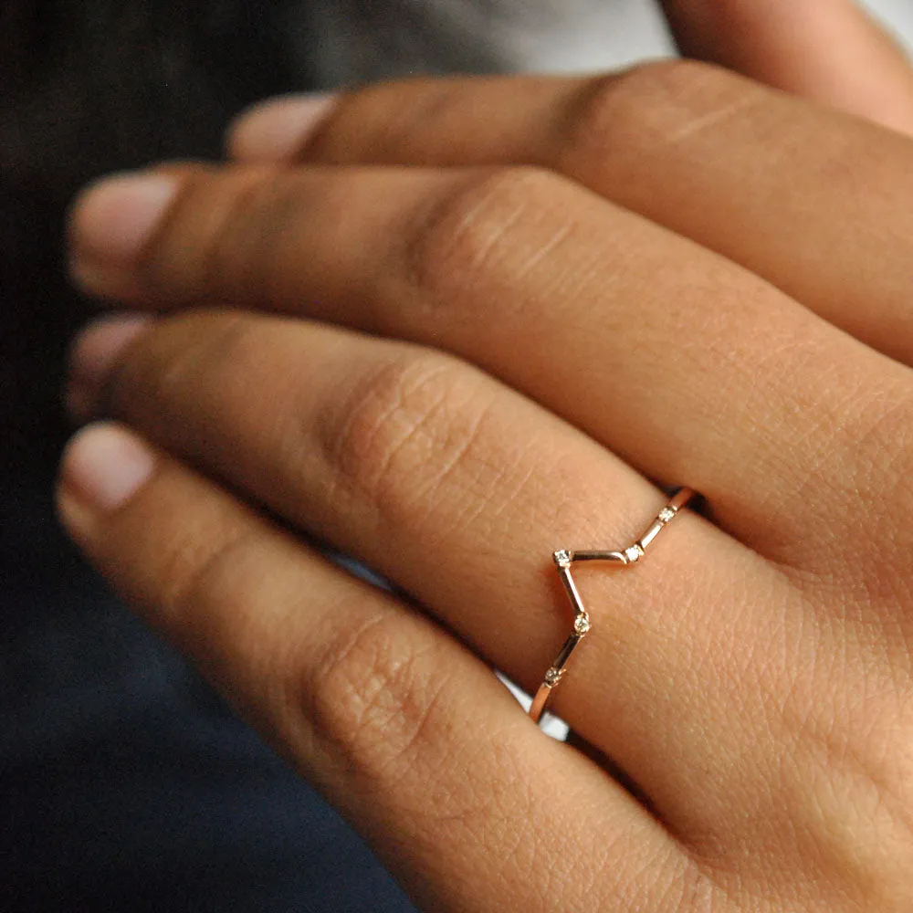 Dainty V Diamond Art Deco Ring