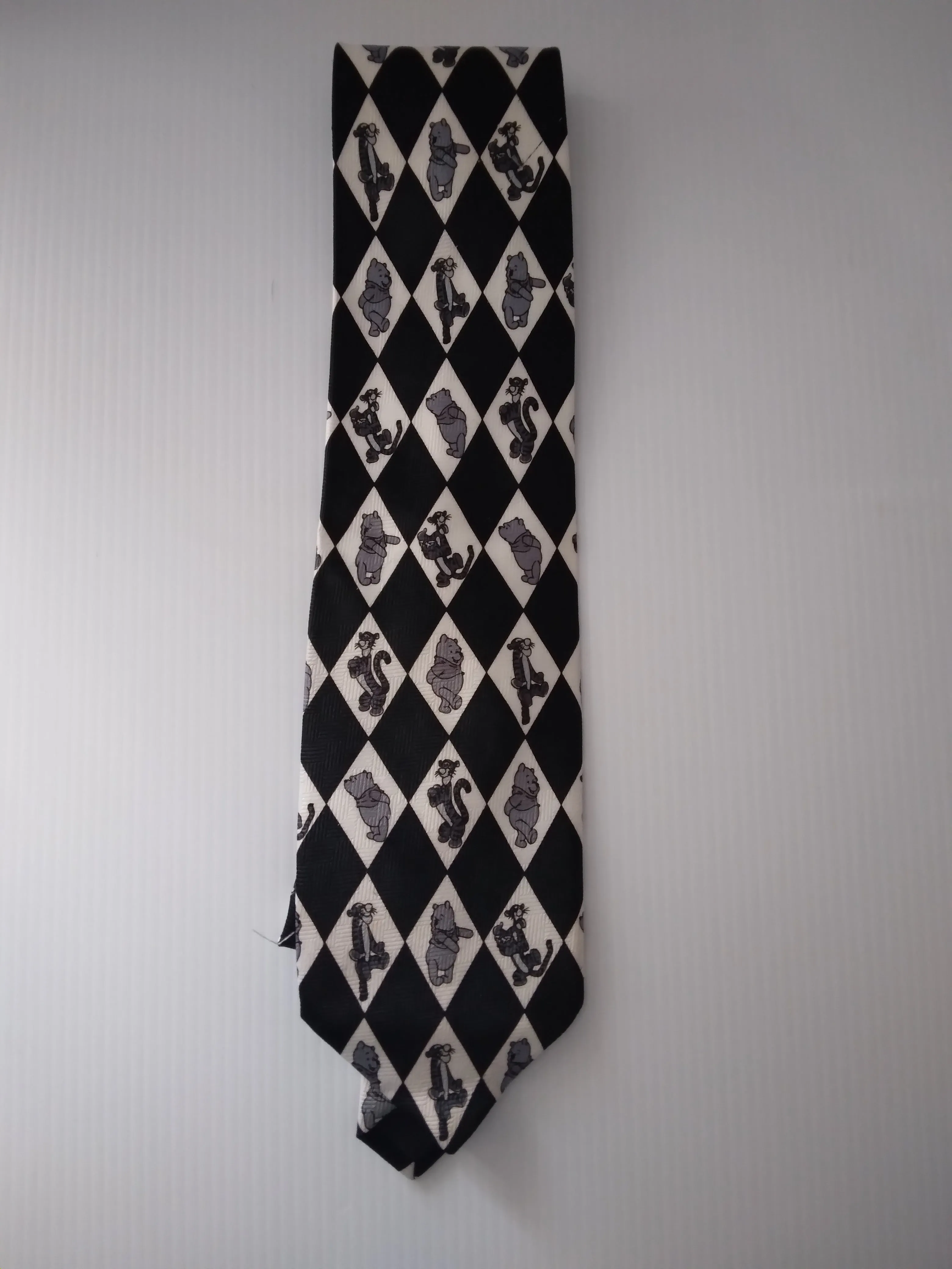 Disney Winnie The Pooh & Tigger Tie