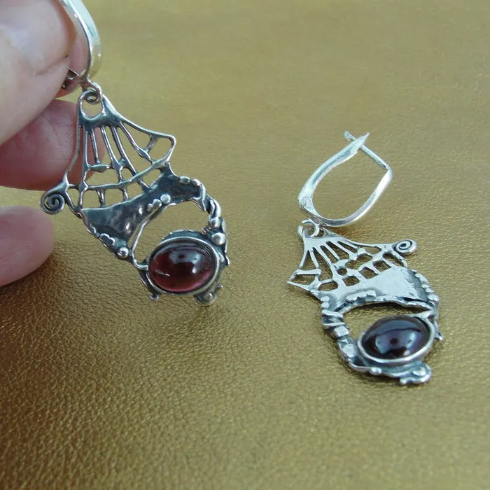 Drop Dangle Earrings 925 Sterling Silver Garnet  Handmade Hadar Designers  (H)y