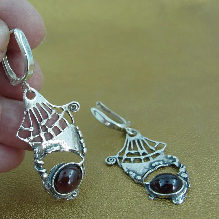 Drop Dangle Earrings 925 Sterling Silver Garnet  Handmade Hadar Designers  (H)y
