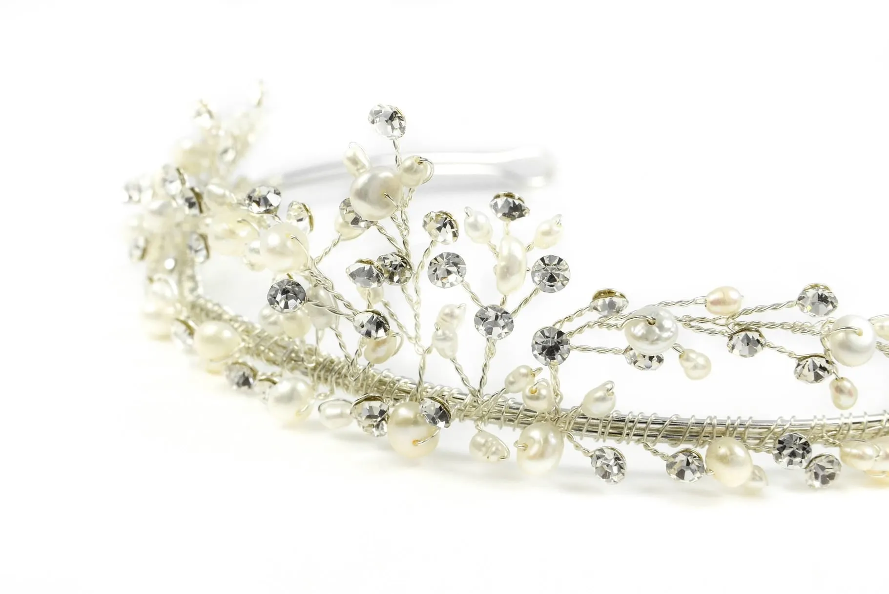 Elizabeth Shimmering Pearls & Crystals Wedding Bridal Tiara