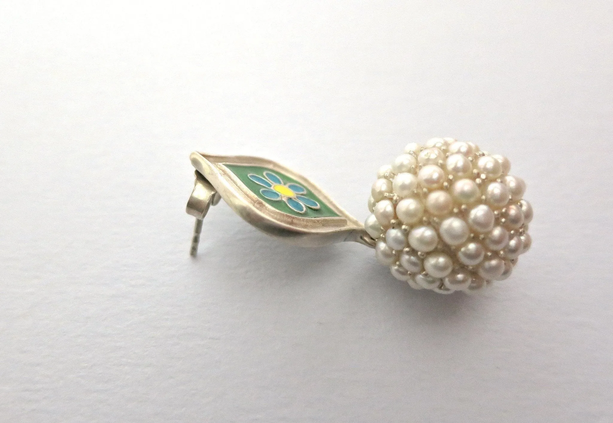 Exquisite, seed pearl earrings with enamel work