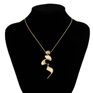 Geometric Abstract Ribbon Pattern Necklace