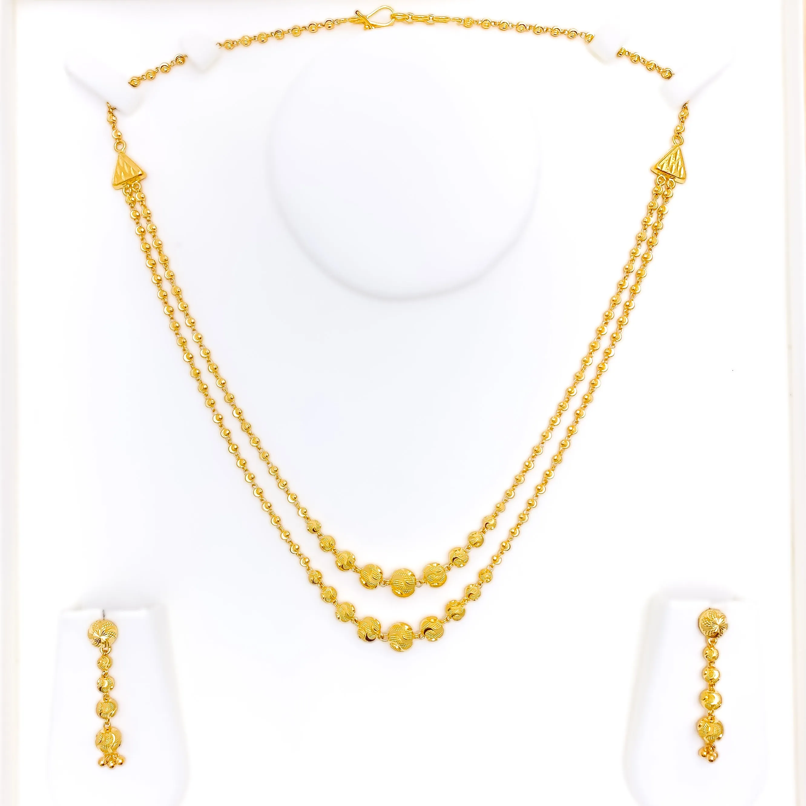 Glamorous Wavy 22k Gold Two Lara Necklace Set