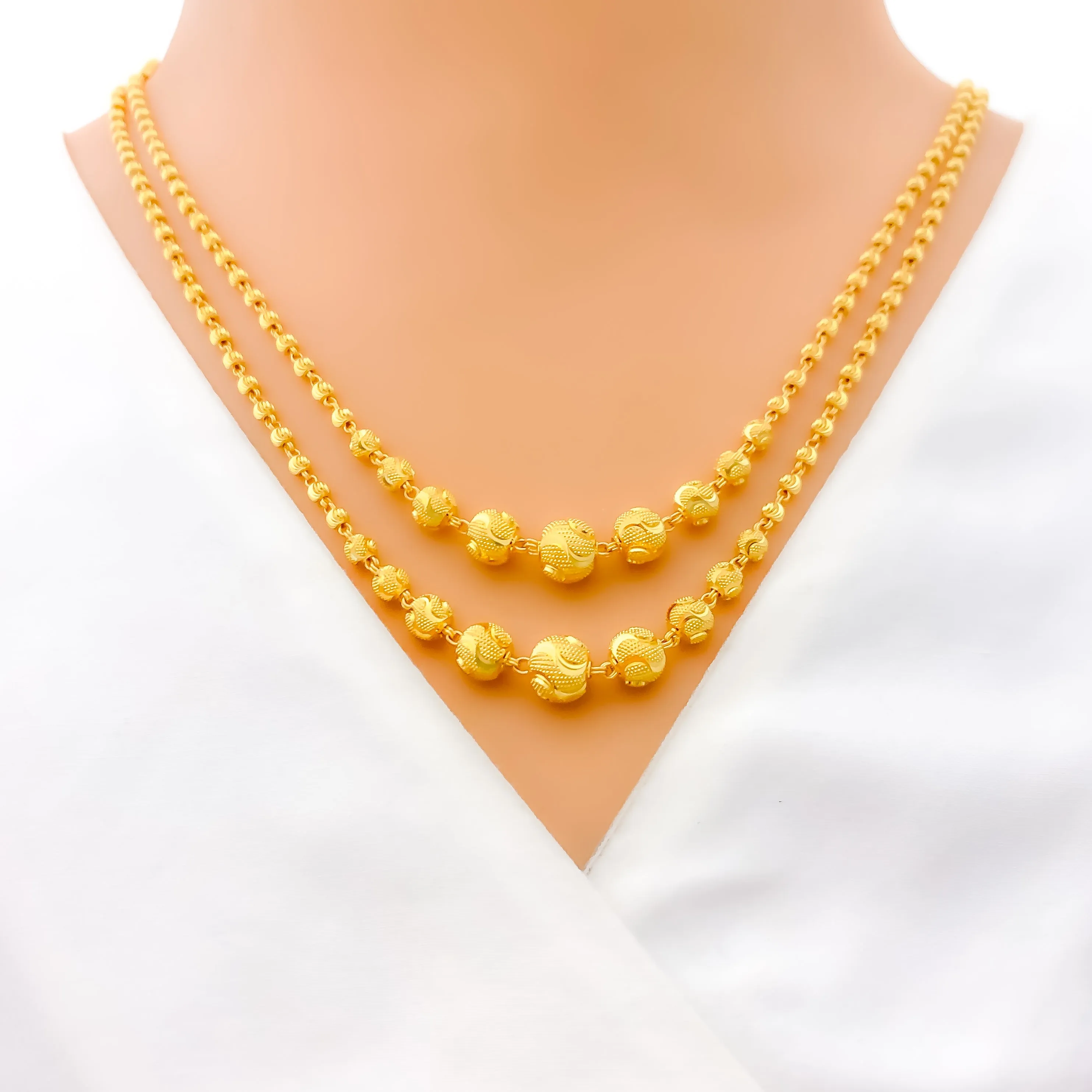 Glamorous Wavy 22k Gold Two Lara Necklace Set