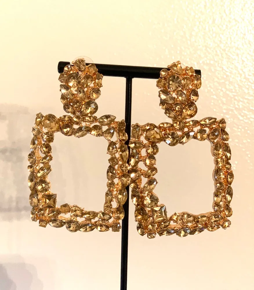 GLITZY SQUARE EARRINGS