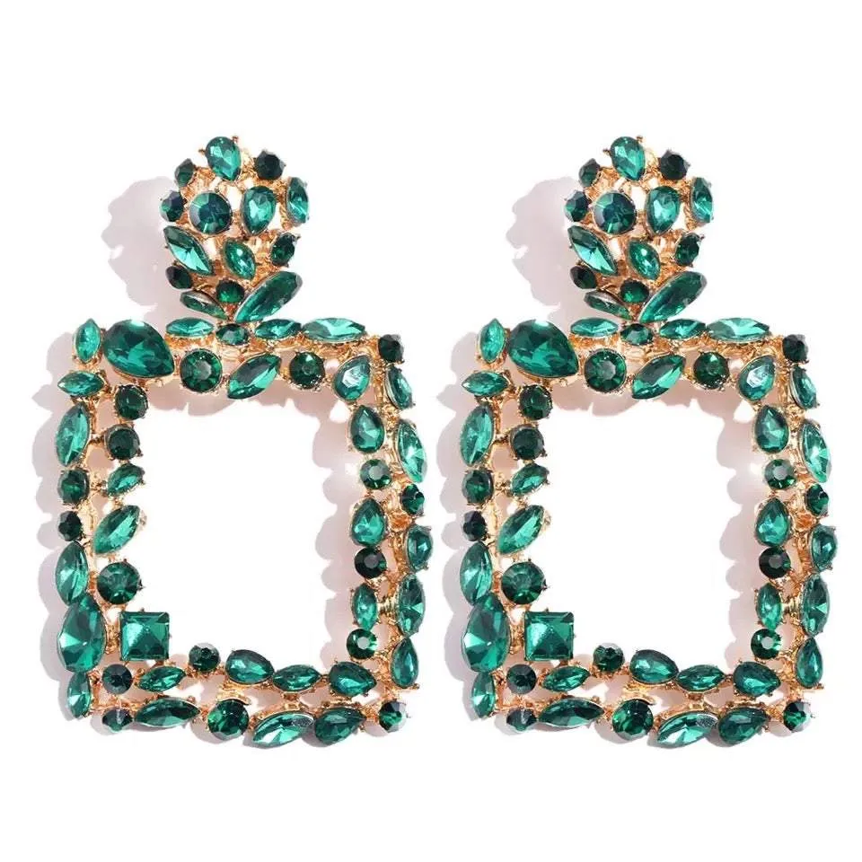 GLITZY SQUARE EARRINGS