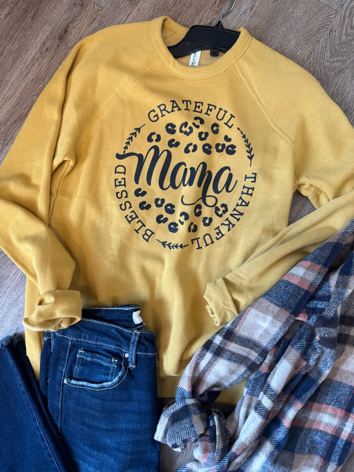 GRATEFUL MAMA CREWNECK