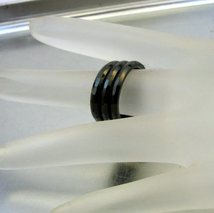 Hadar Designers 9k yellow Gold Black Ceramic Triple Ring (I r886)
