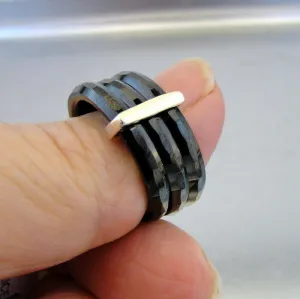 Hadar Designers 9k yellow Gold Black Ceramic Triple Ring (I r886)
