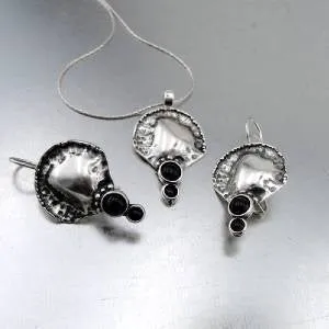 Hadar Designers onyx earrings artistic 925 sterling silver handmade (H 2662