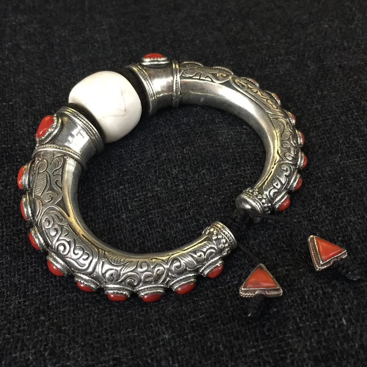 Handmade Tibetan Silver and Coral Bracelet with Conch