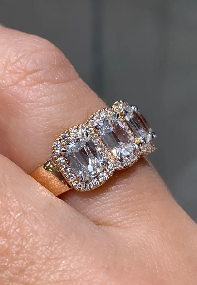 Henri Daussi 2.26ct tw Cushion Matching Four Stone Band Anniversary Ring