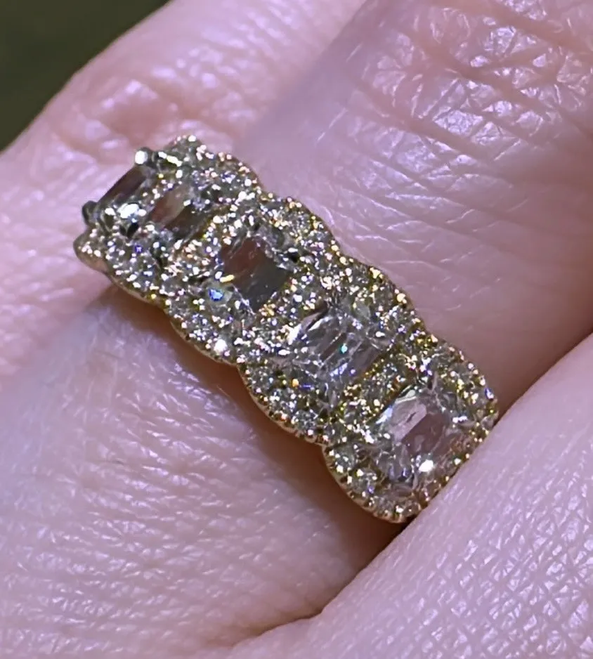 Henri Daussi Cushion Cut Five Stone 1.00ct tw Wedding & Anniversary Diamond Ring
