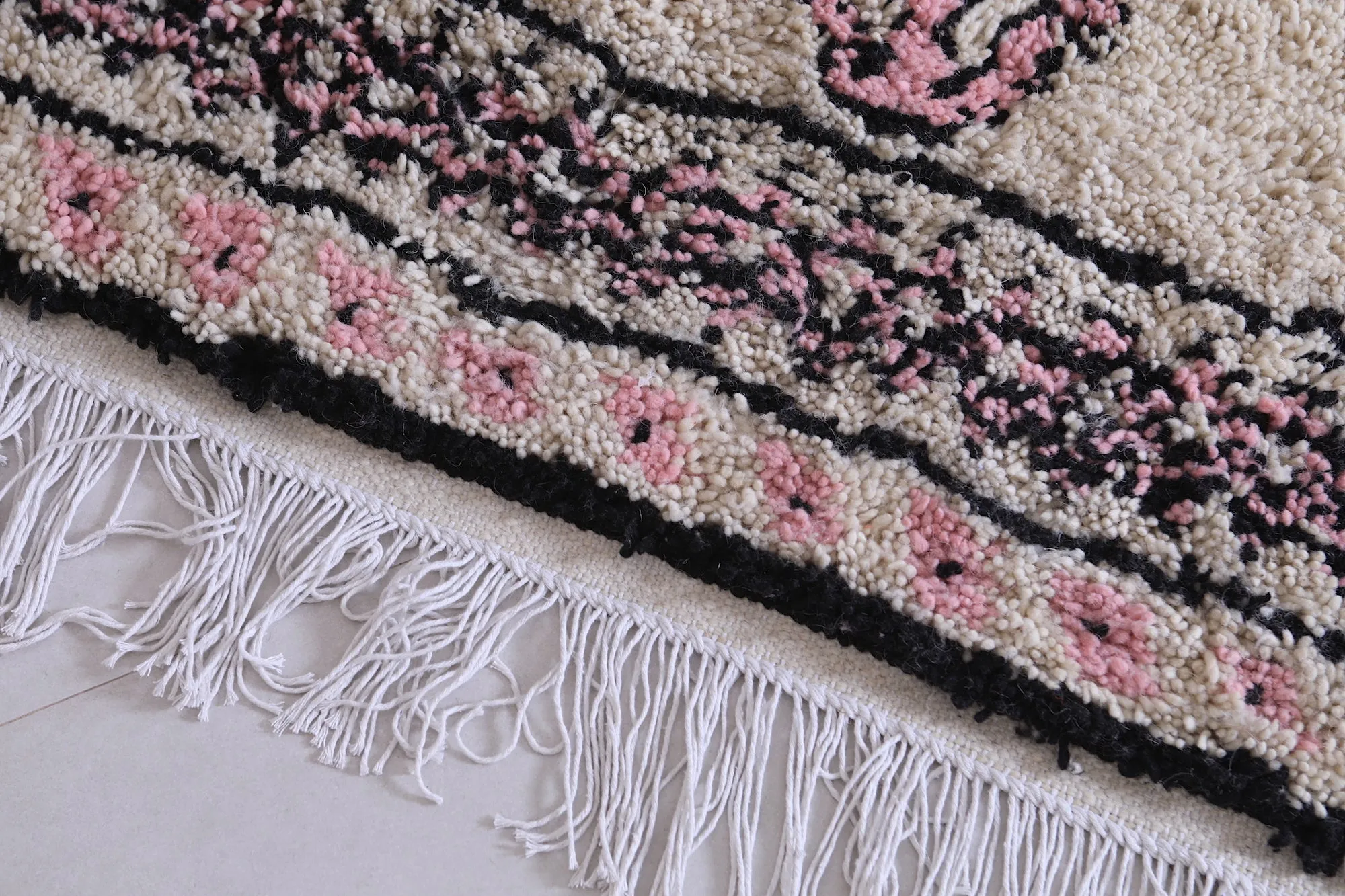 High atlas Moroccan rug - Pink Azilal rug - Wool rug