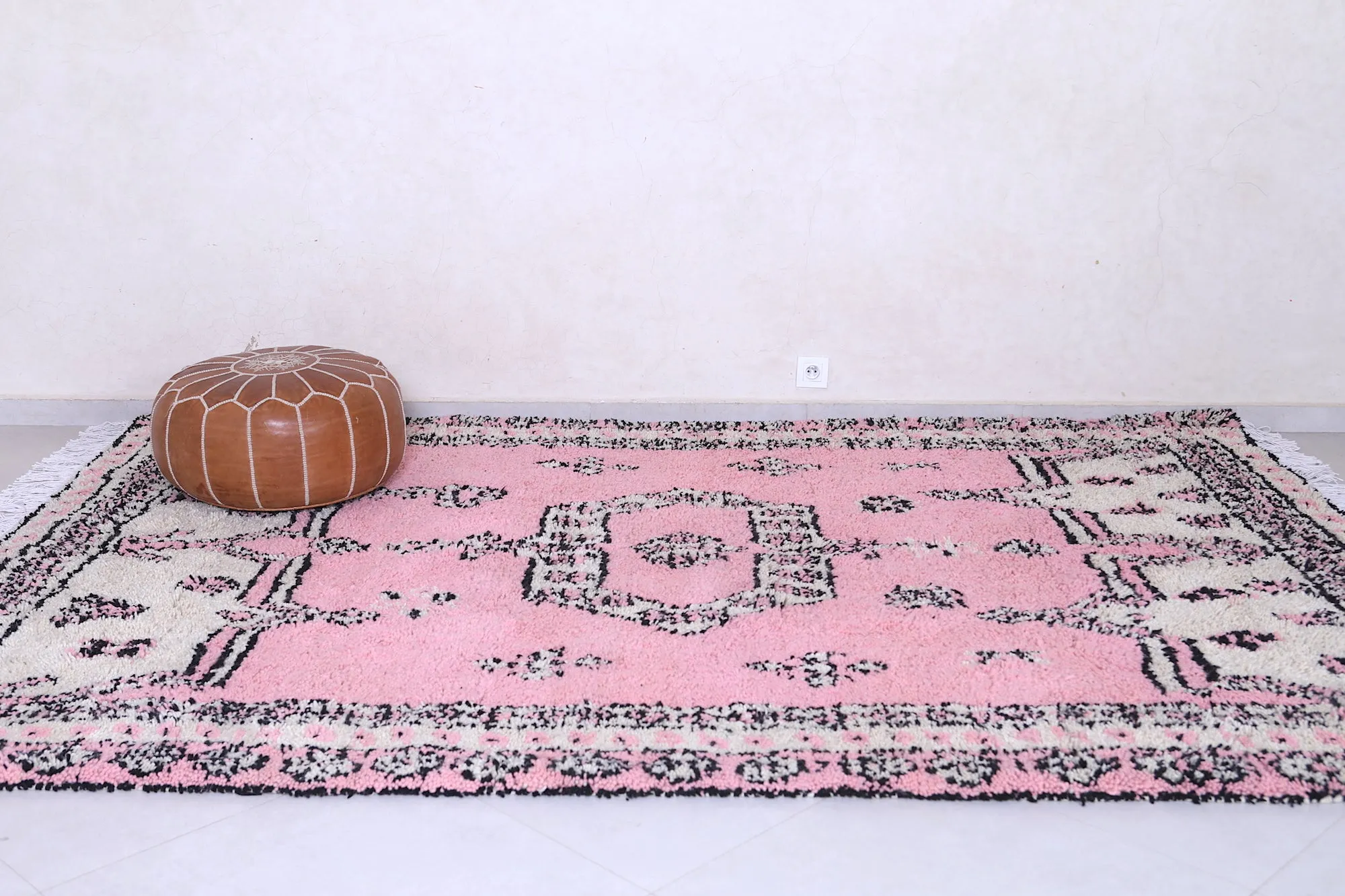 High atlas Moroccan rug - Pink Azilal rug - Wool rug