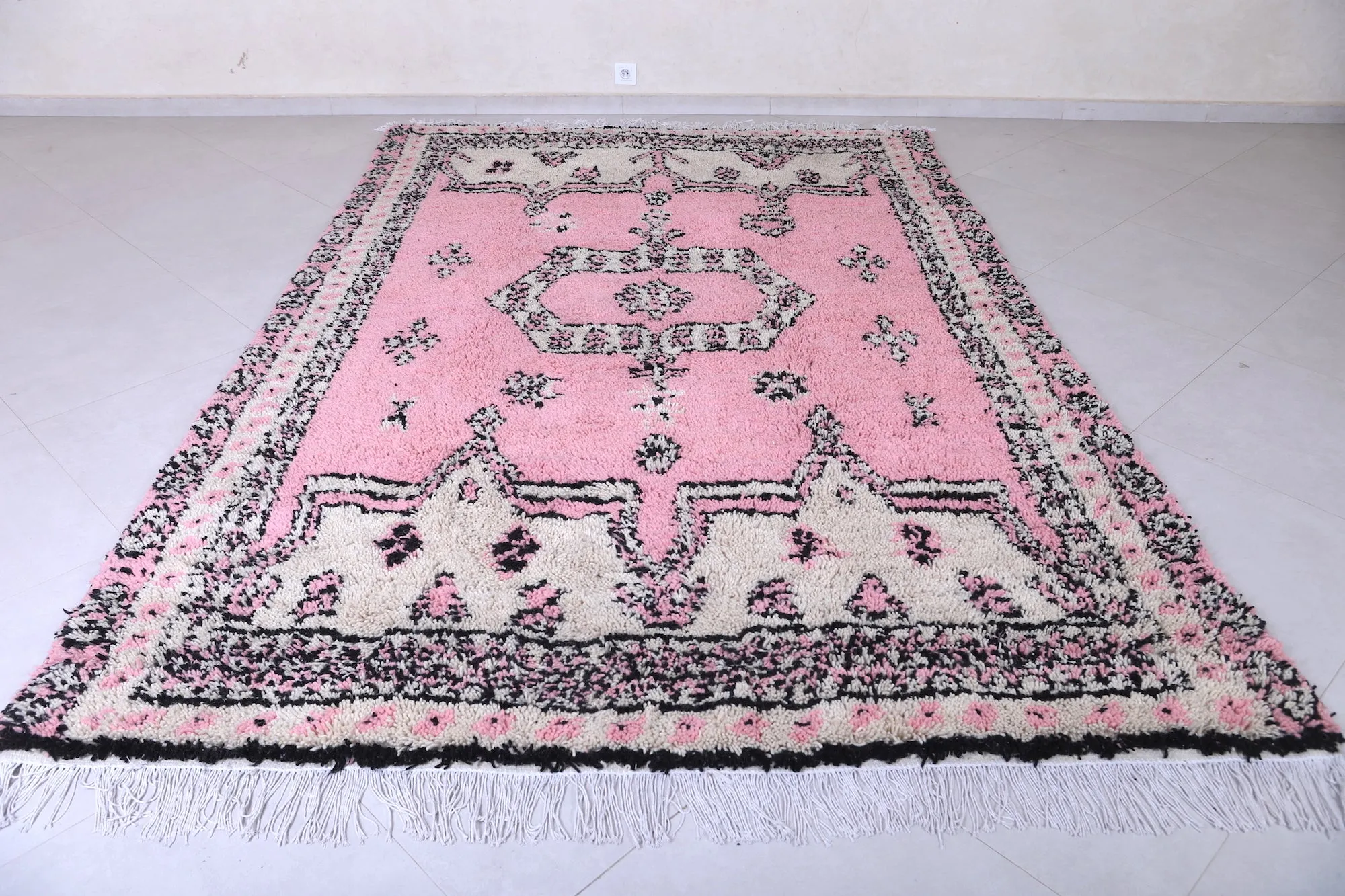 High atlas Moroccan rug - Pink Azilal rug - Wool rug