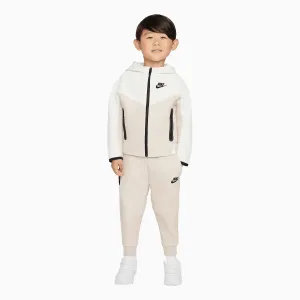 Kid's Sportswear Tech Fleece Outfit