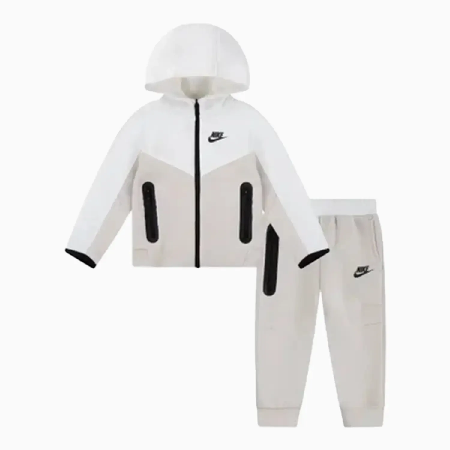 Kid's Sportswear Tech Fleece Outfit