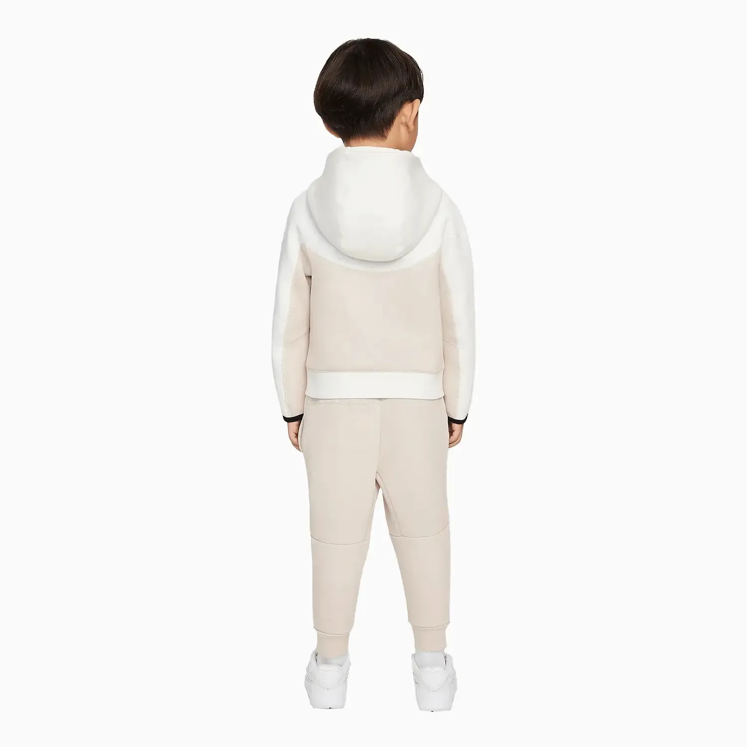 Kid's Sportswear Tech Fleece Outfit