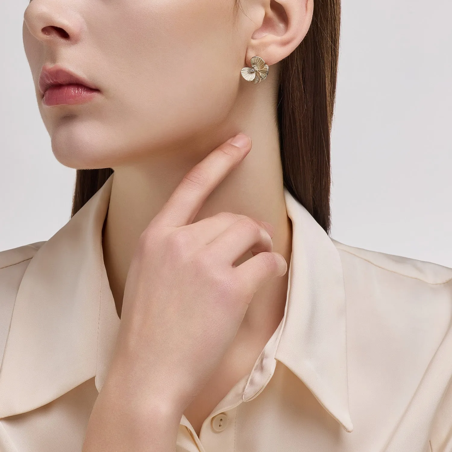 La D.D Gold Earring JDDEN5S024S