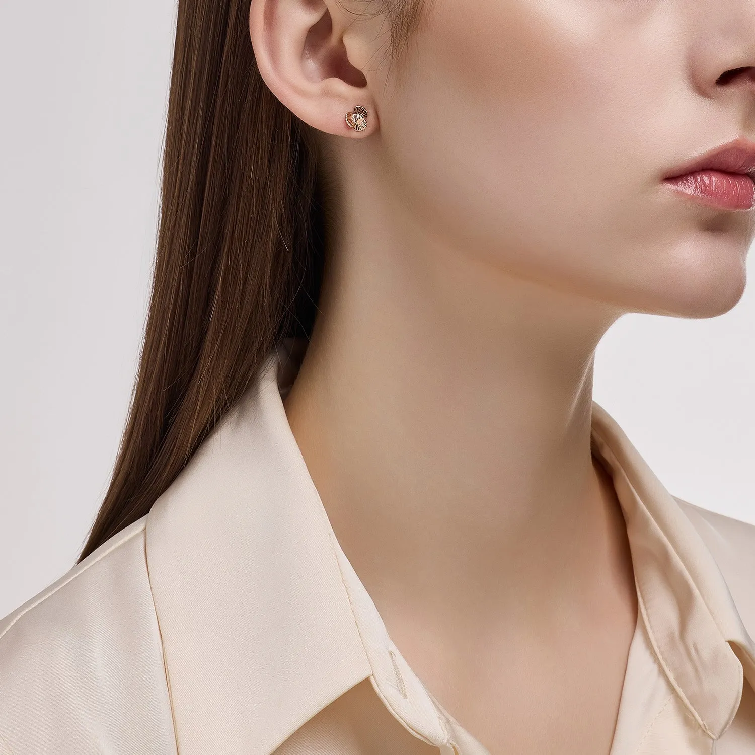 La D.D Gold One-sided Earring JDDER5S054S