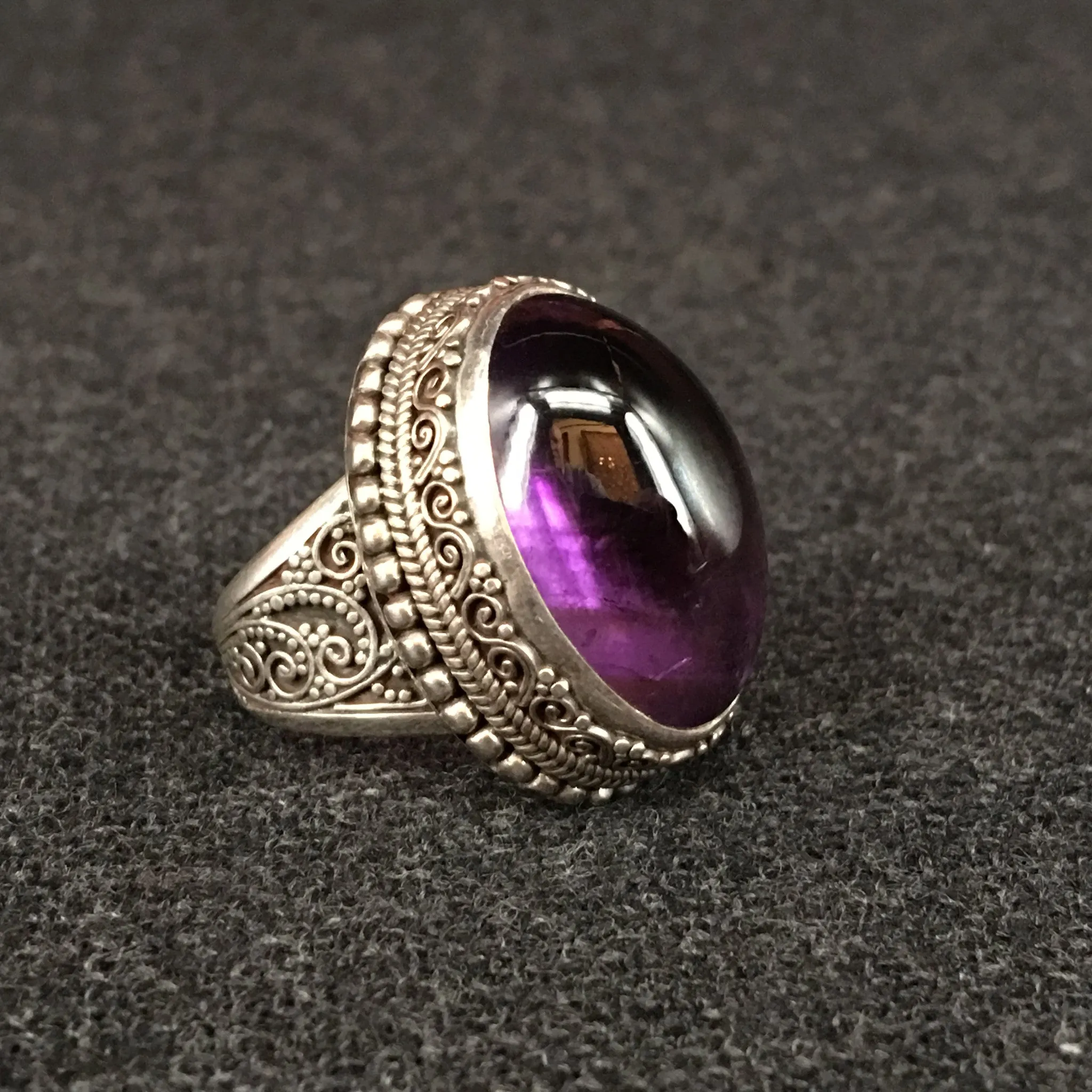 Large Himalayan Oval Amethyst Ring