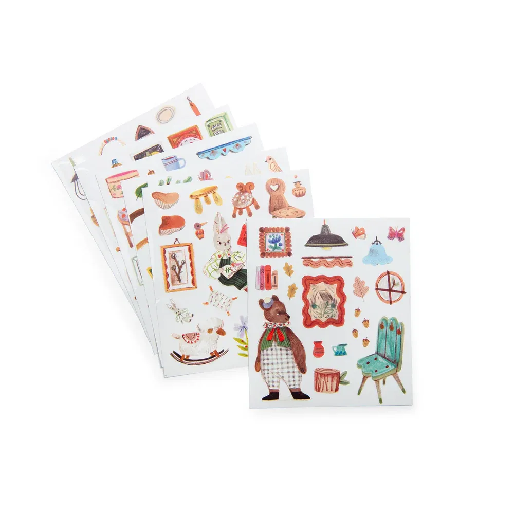 Les Minouchkas colouring and sticker book