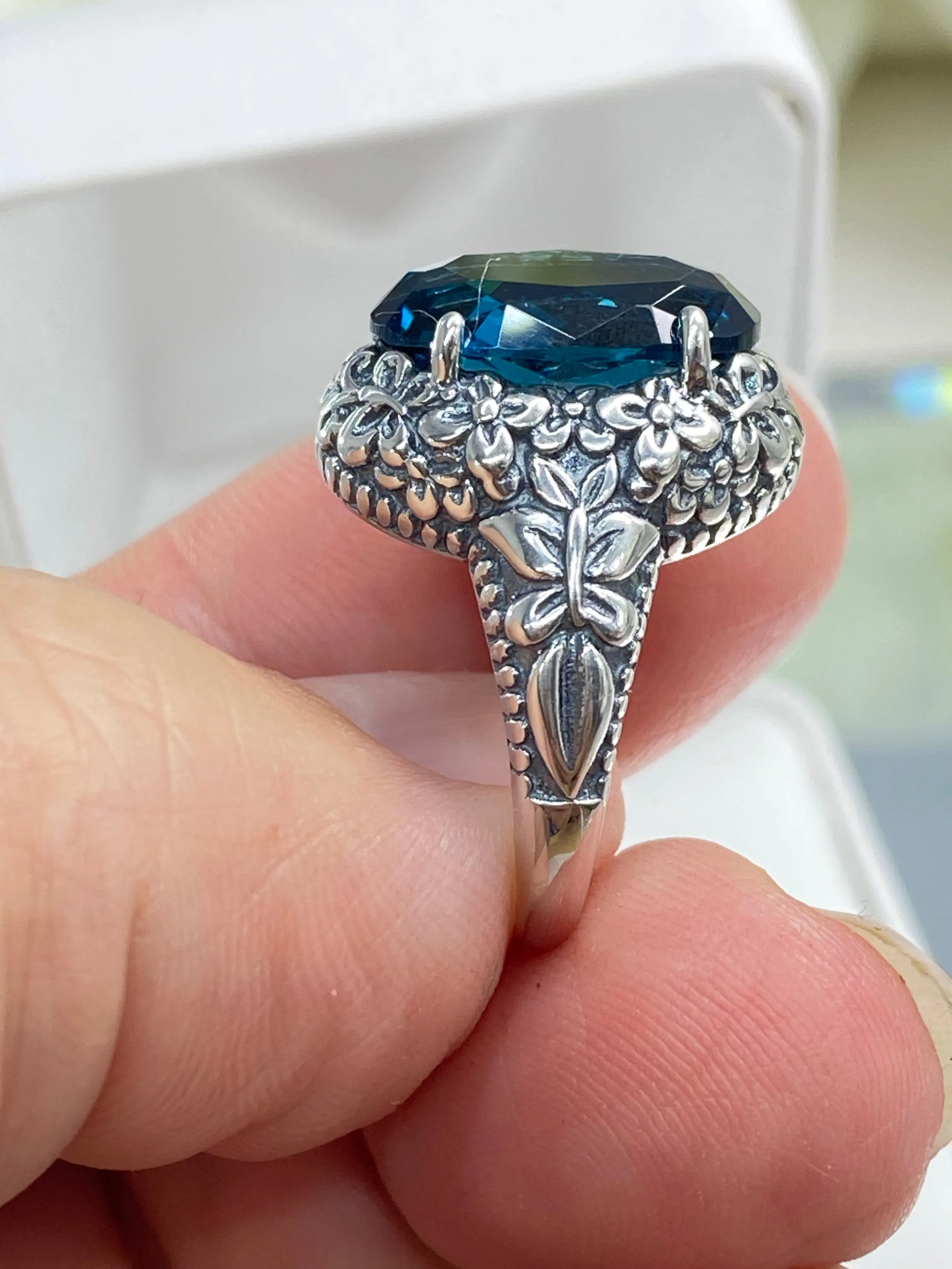London Blue Butterfly Ring, Size 6, Oval Gemstone, Art Nouveau Vintage Ring, D79 - Ready to Ship